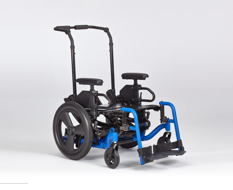 Focus CR 4 Side view of the Focus CR wheelchair, with blue tubing and a black seat.